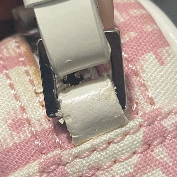 Christian Dior Pink Monogram Shoulder Bag - Picture 12 of 17